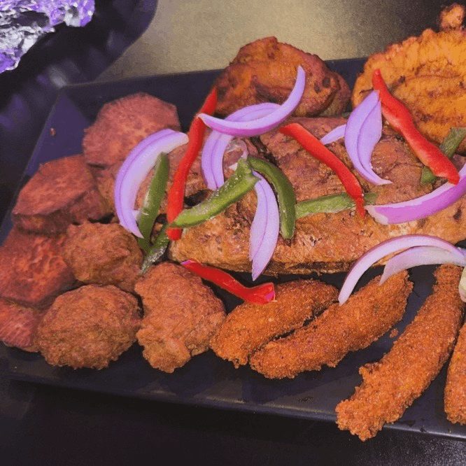 Original Fritay Platter (Beef) & (Pork)