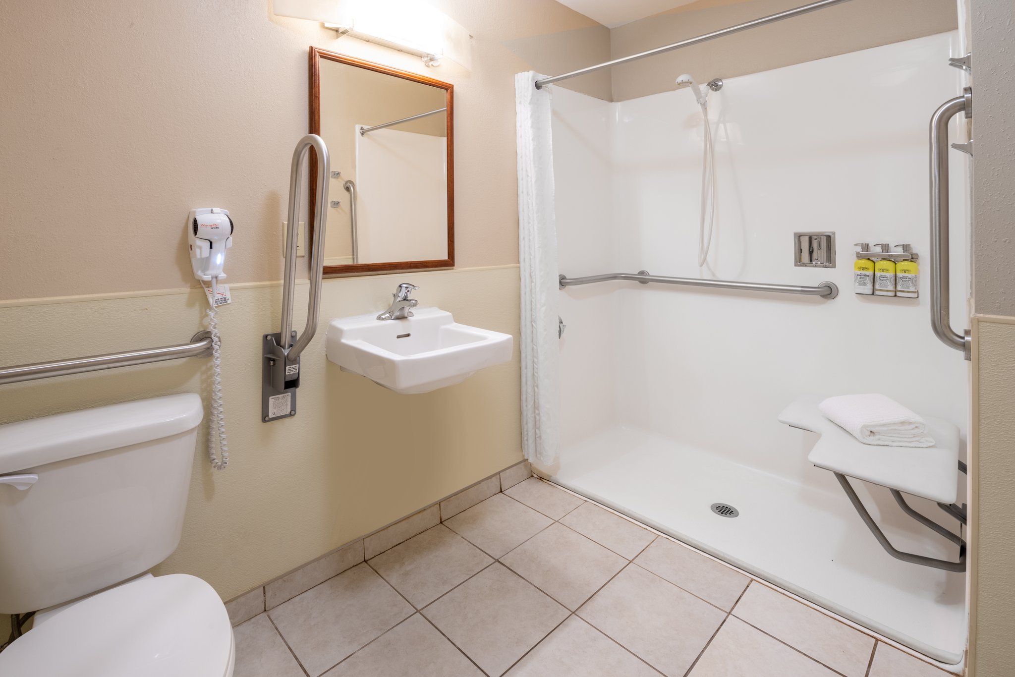 Candlewood Suites Windsor Locks Bradley Arpt by IHG Image
