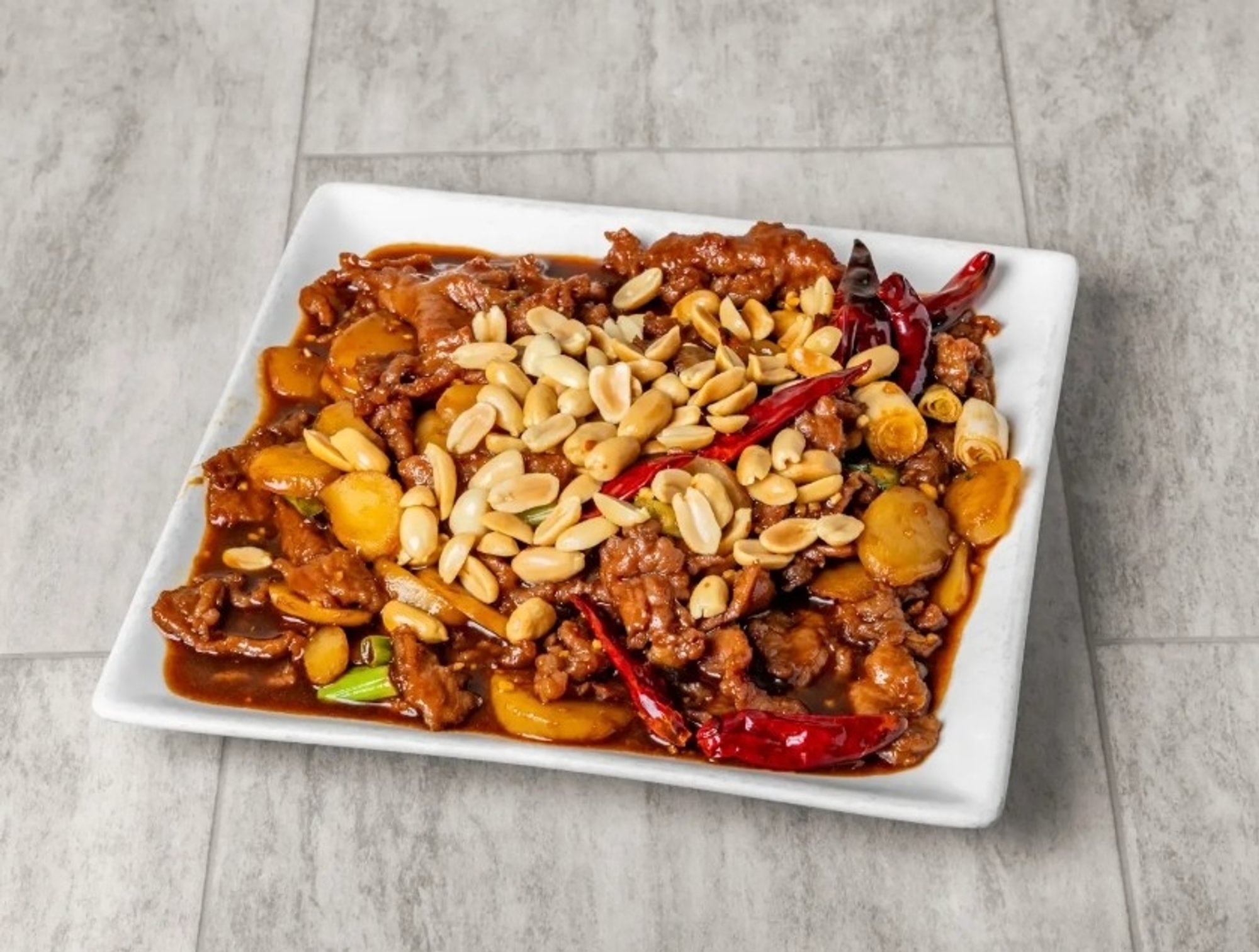 Kung pao chicken (lunch) / 宫保鸡丁（午）