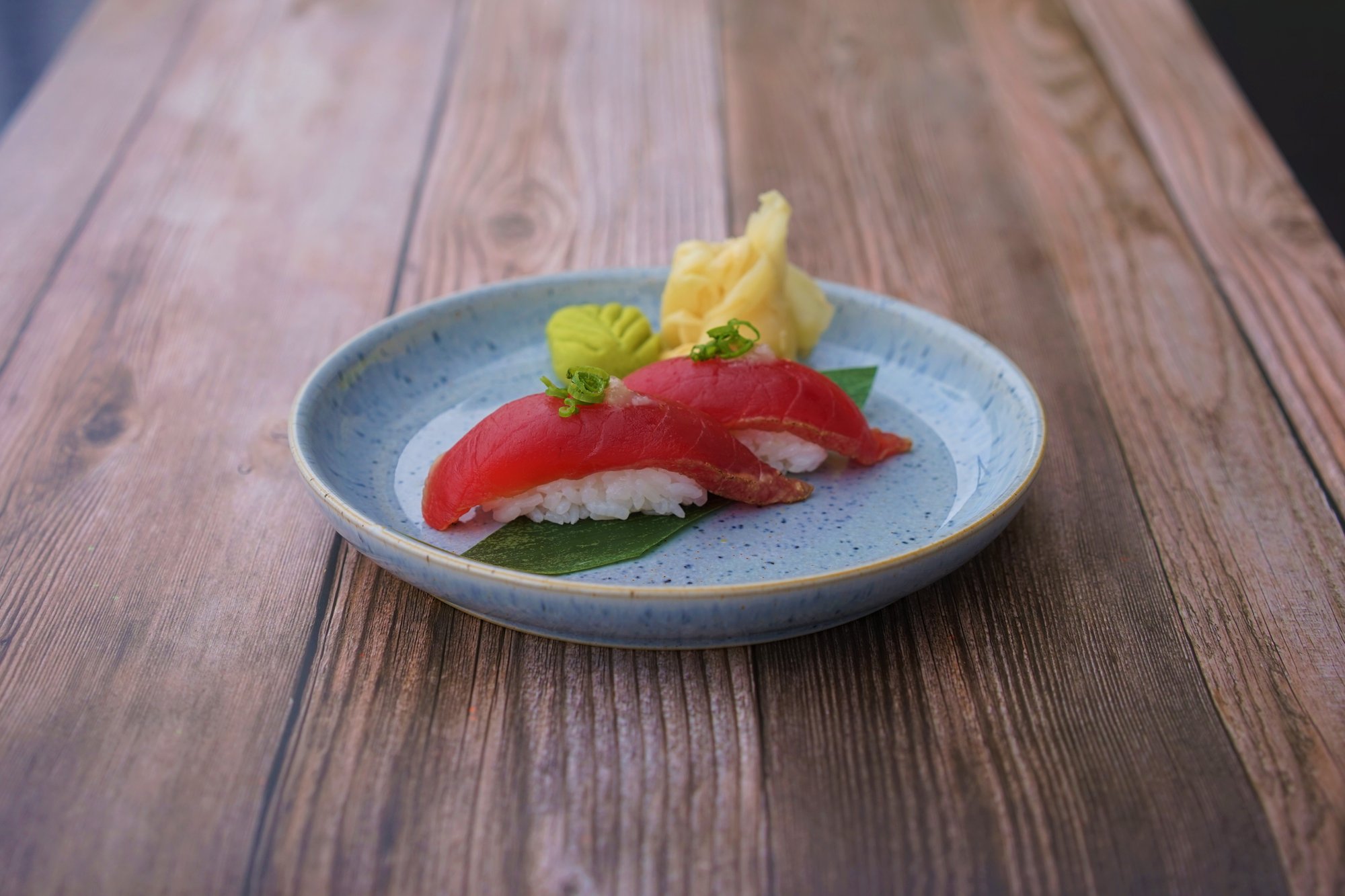 Spicy Garlic Tuna Tataki Sushi