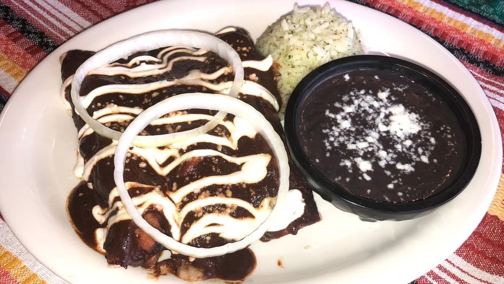 Enchiladas Mole Dinner