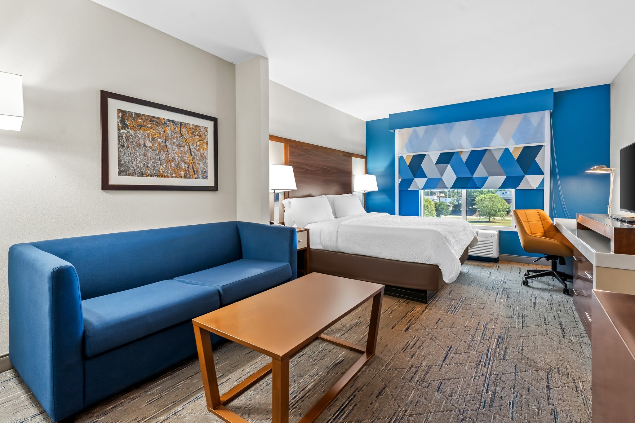 Holiday Inn Express & Suites Albany by IHG Image