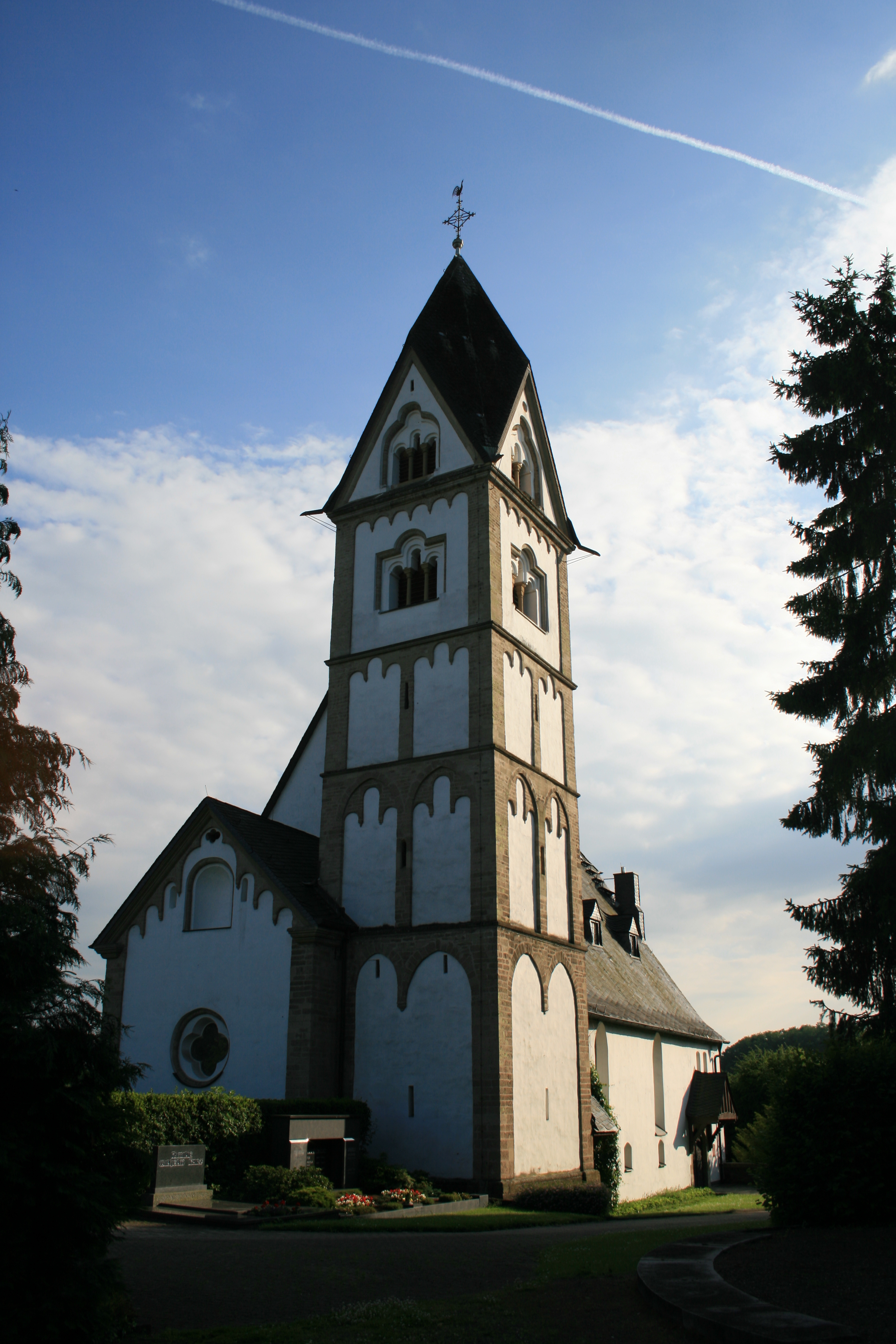 Evangelische Kirche Niederbieber, barrierefrei begehbar