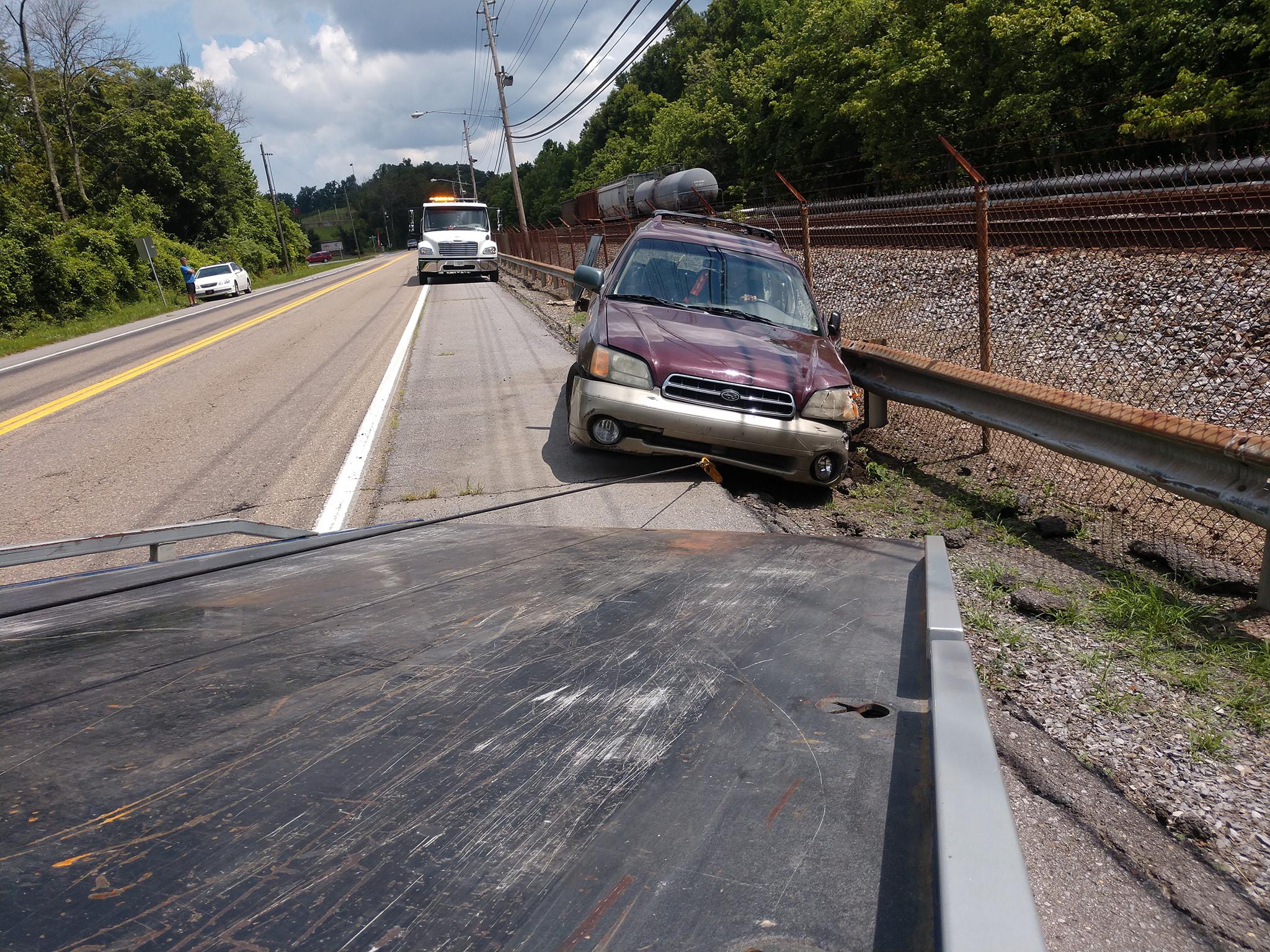 Steve's Towing Photo