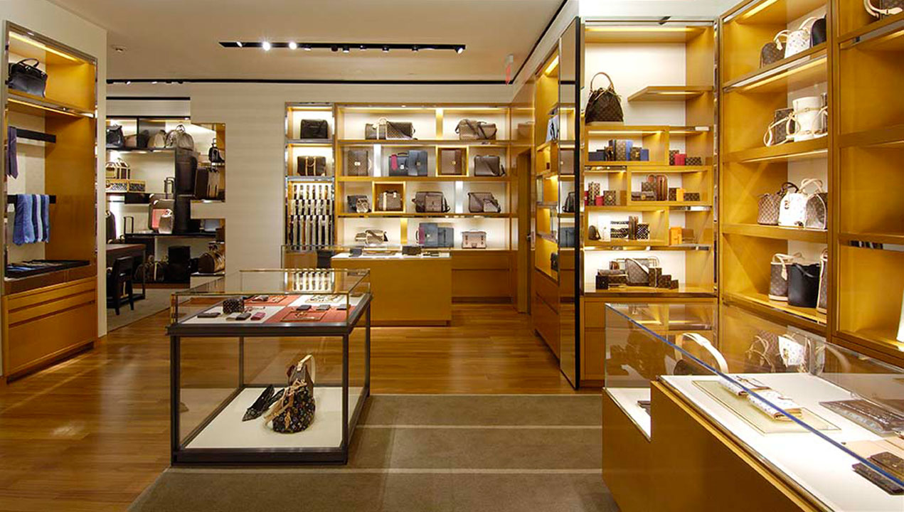 Louis Vuitton Beverly Hills Saks Photo