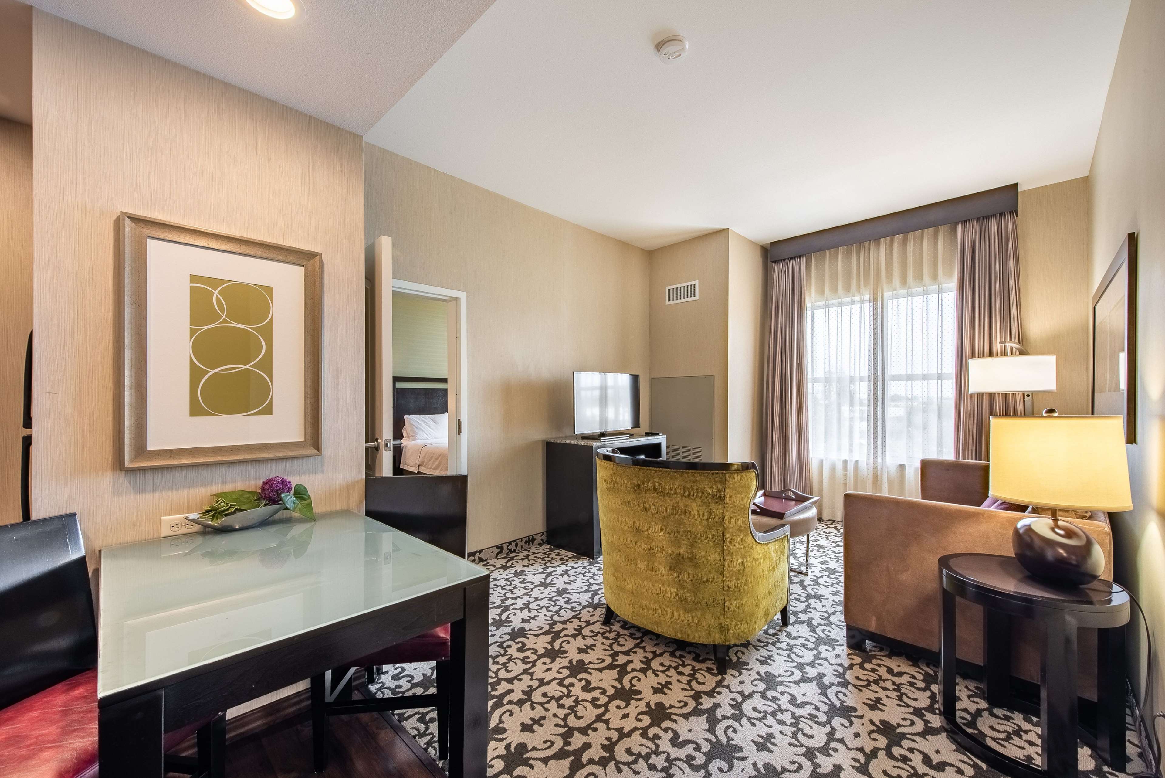 Guest room