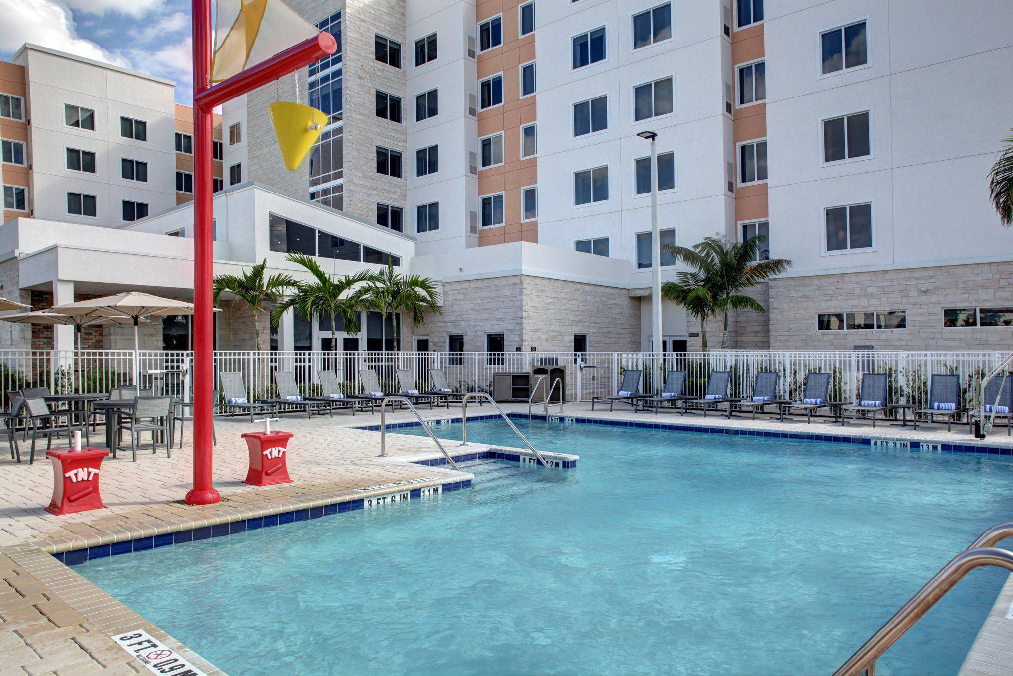 Residence Inn by Marriott Fort Lauderdale Coconut Creek Photo