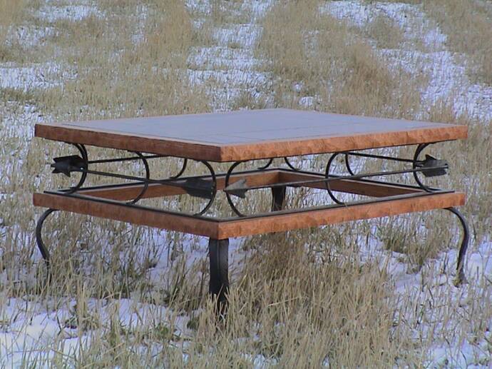 Legendary Heirloom Logo