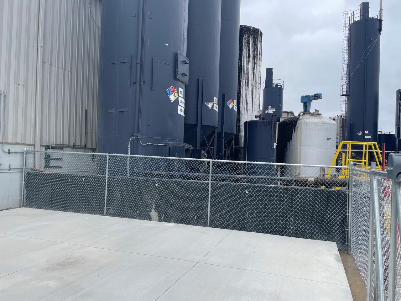 Top Rail Fence Naperville Image