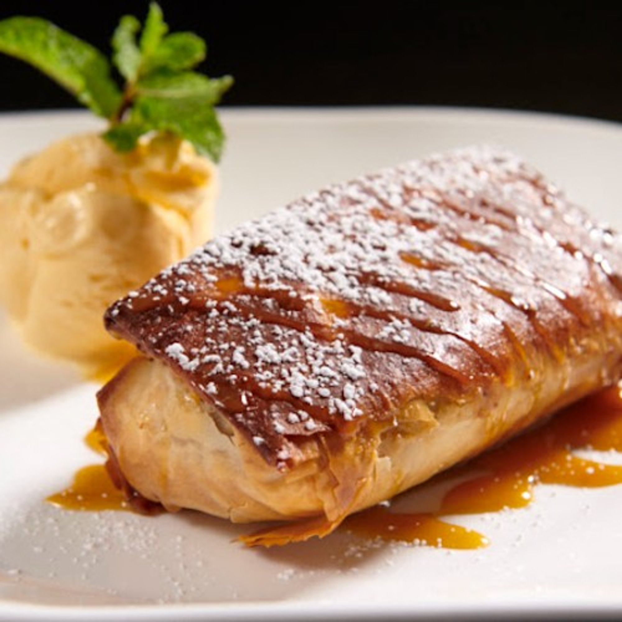 808’s Famous Apple Strudel
