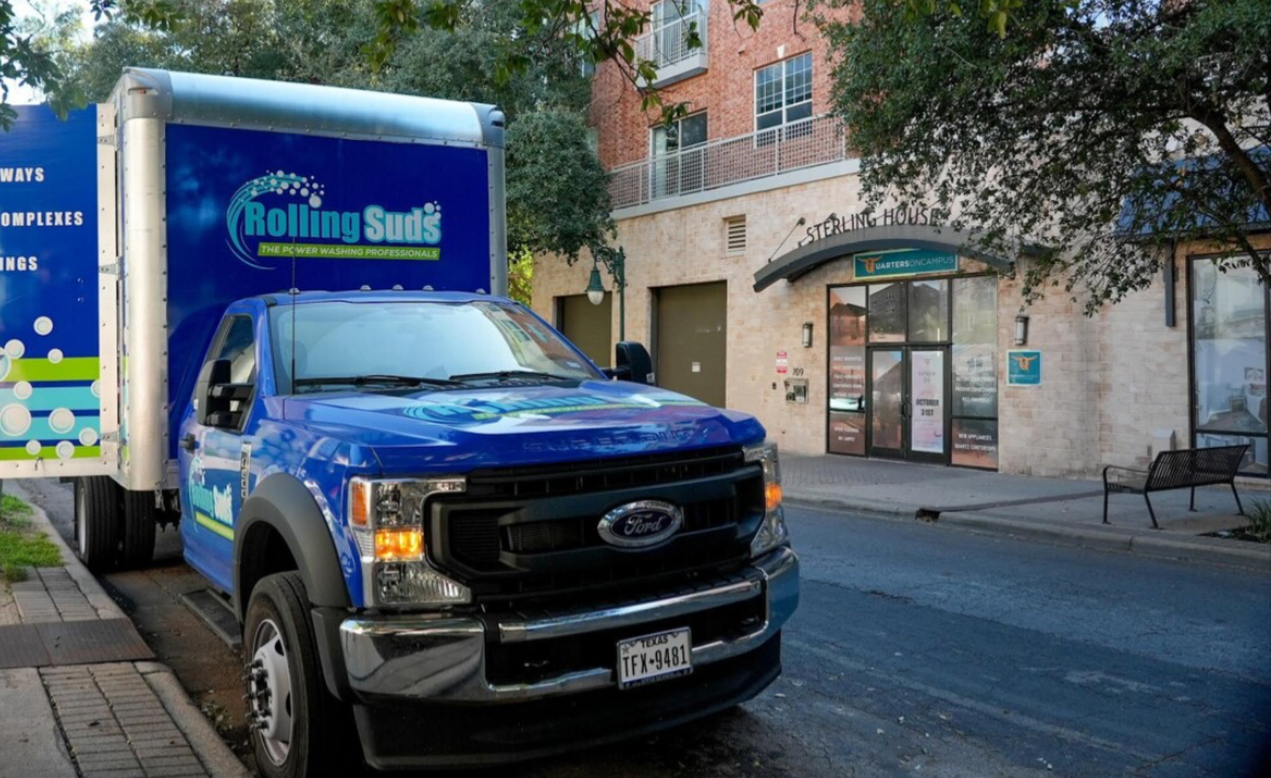 Rolling Suds of Katy - Cypress Image