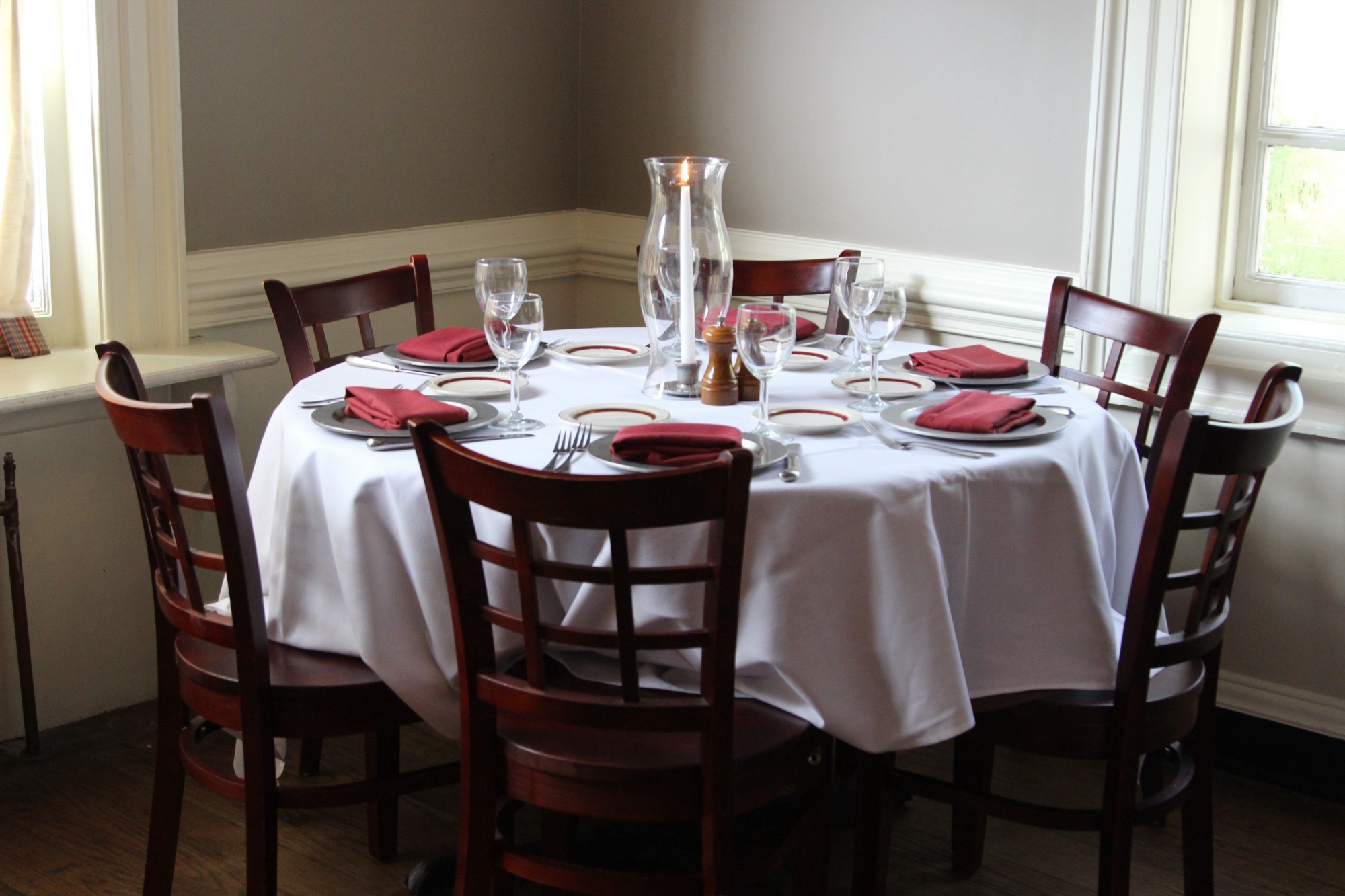 The Mount Vernon Inn Restaurant Photo