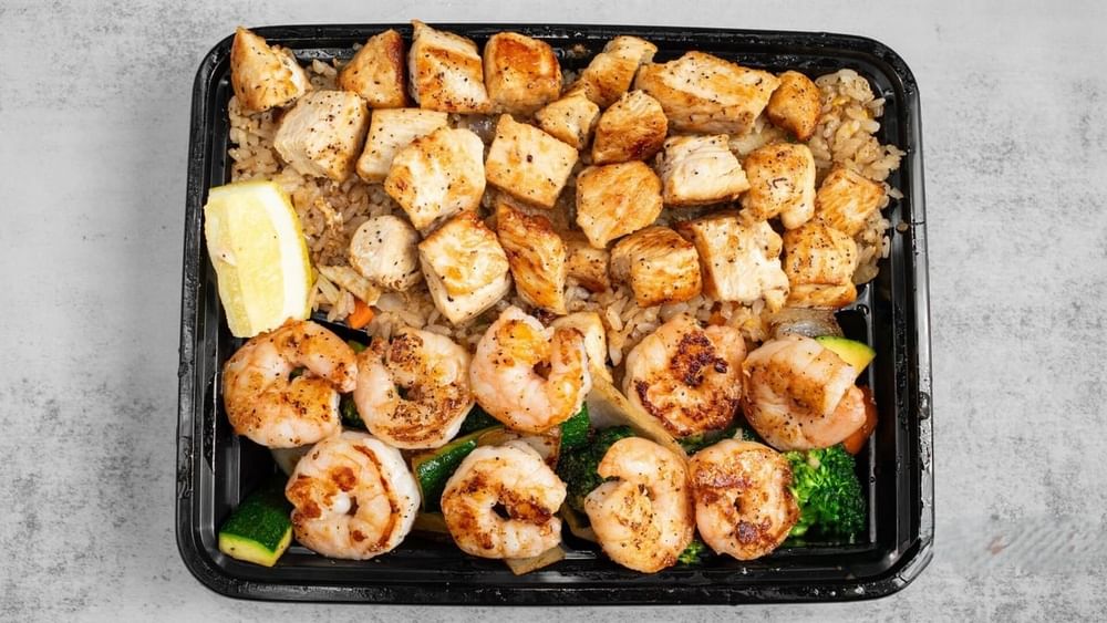 Chicken & Shrimp Combination Plate