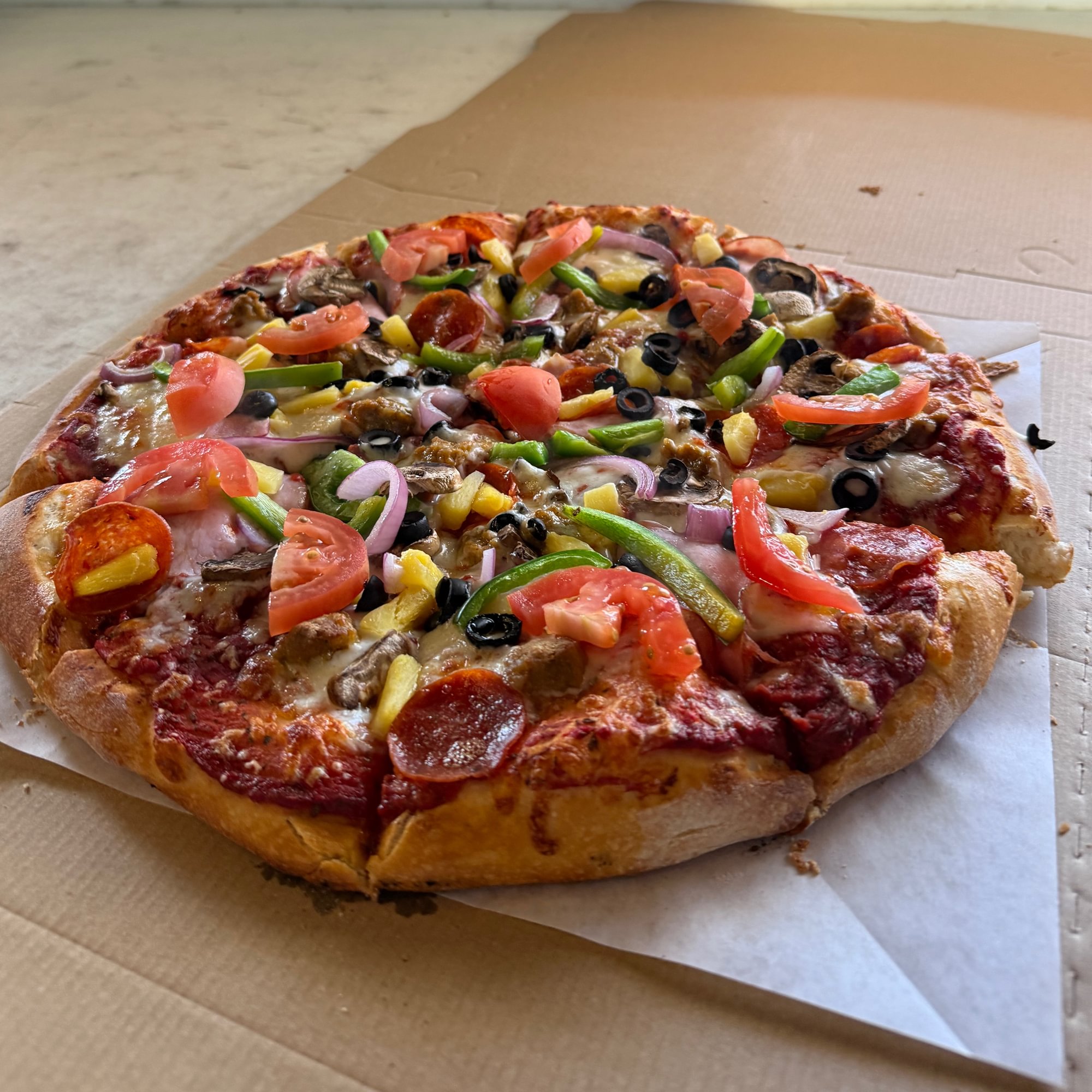 Super Combo Pizza (Medium)