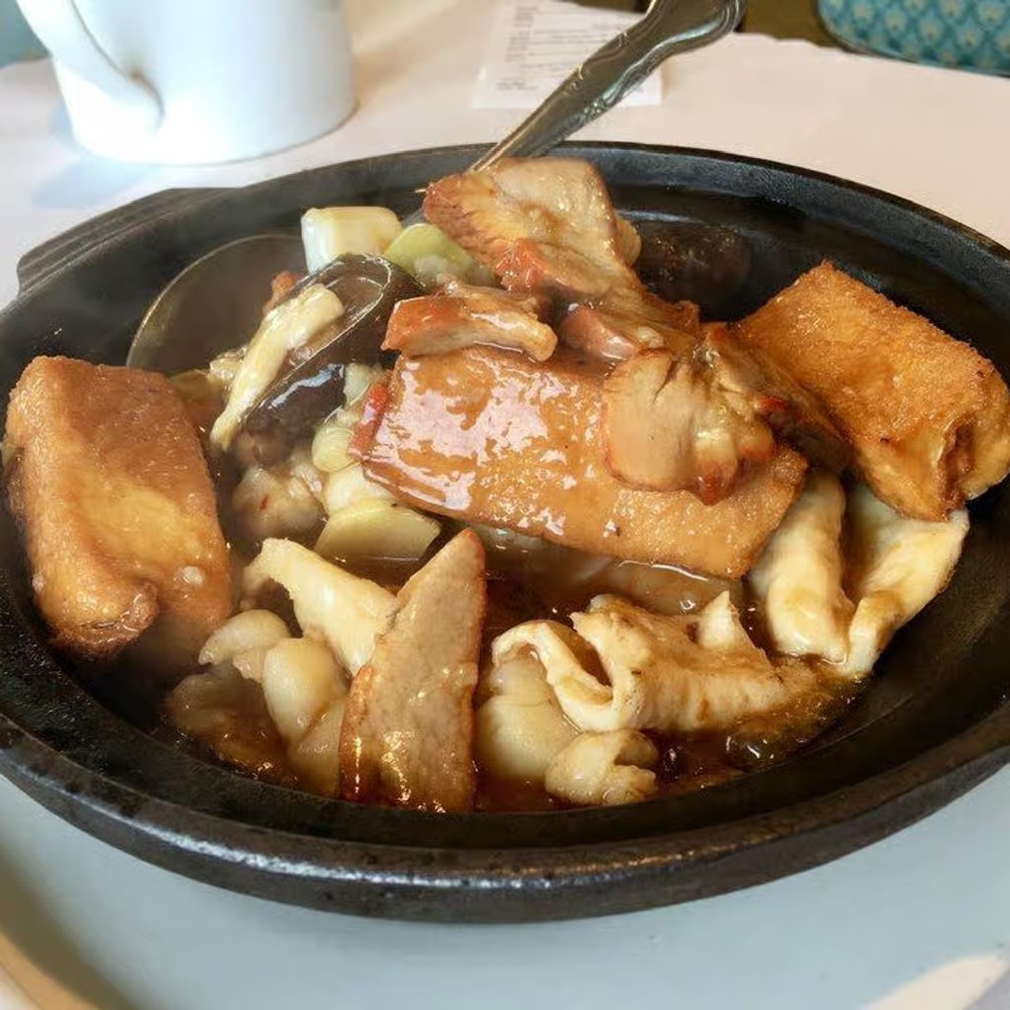 Seafood Combination and Braised Tofu / 海鮮豆腐煲
