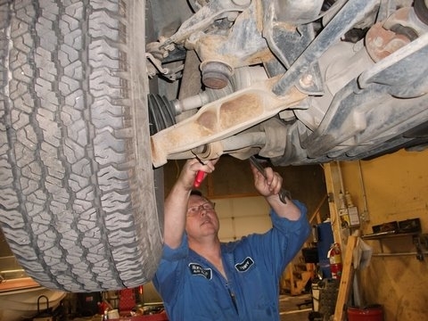 Images Hanson's Auto Repair