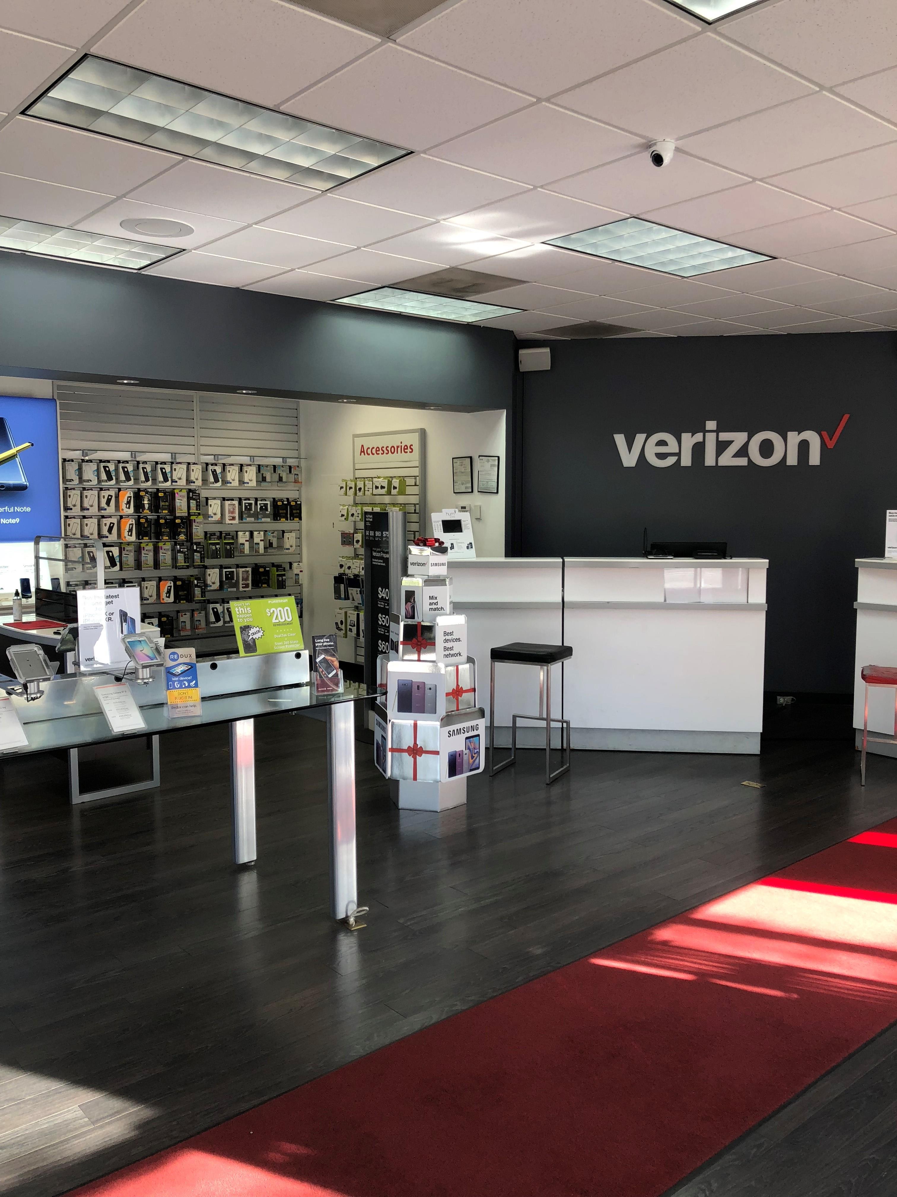 Verizon Authorized Retailer – Victra Photo