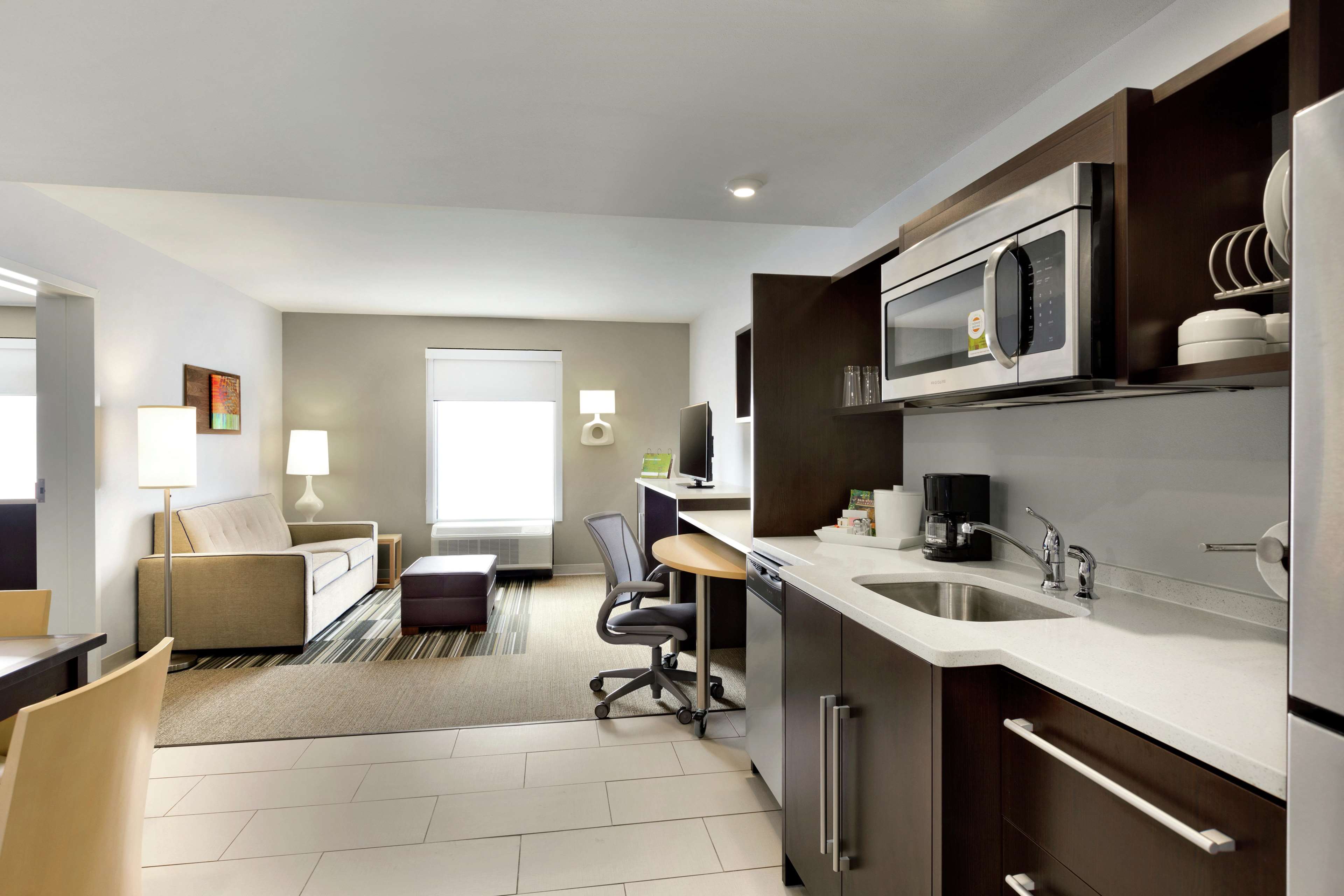 Home2 Suites by Hilton Macon I-75 North Photo