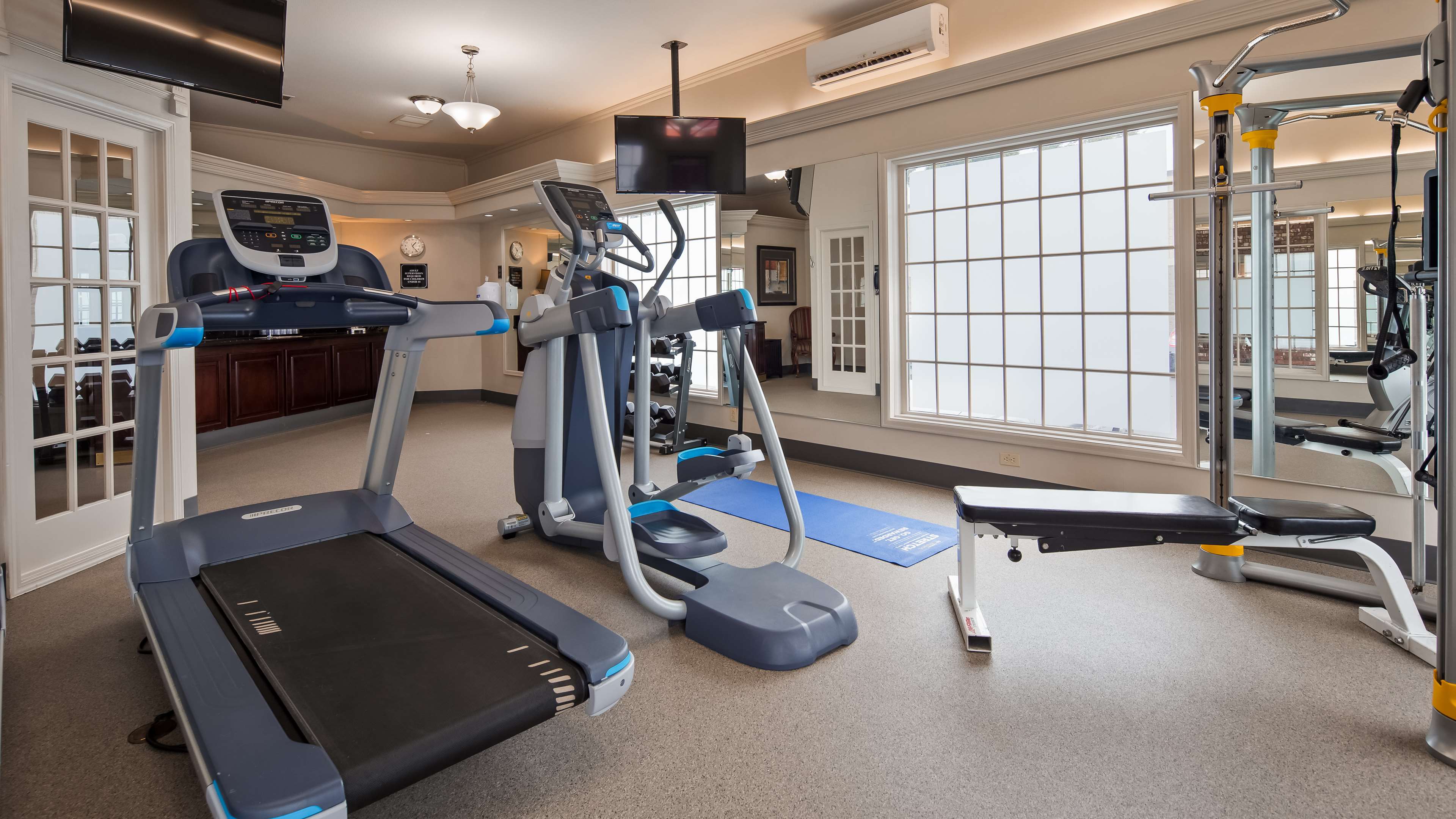 Best Western Heritage Inn Photo