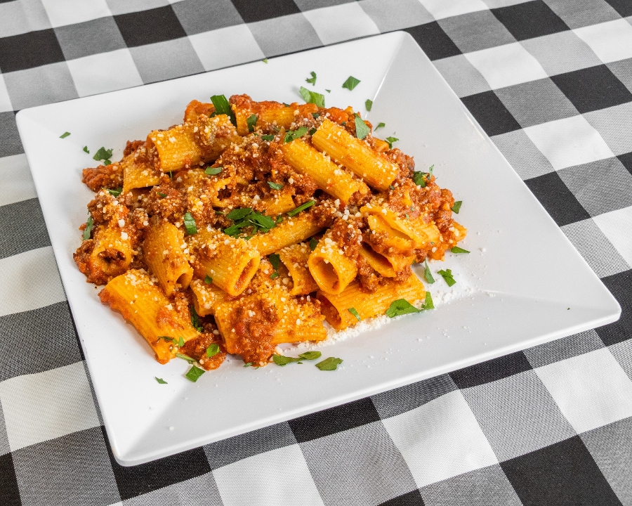 Rigatoni Bolognese