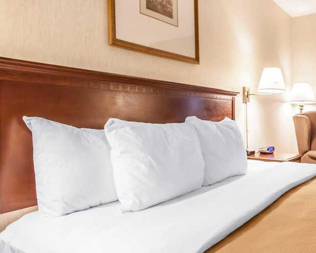 Images Comfort Inn near Toms River Corporate Park