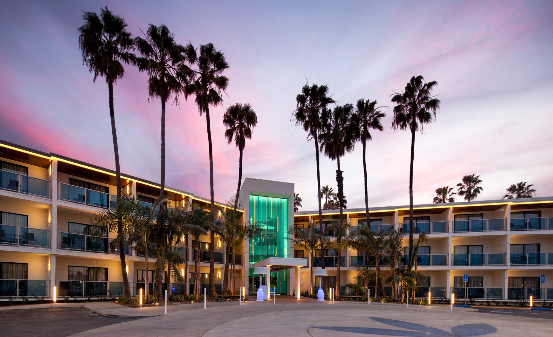 Marina del Rey Hotel Photo