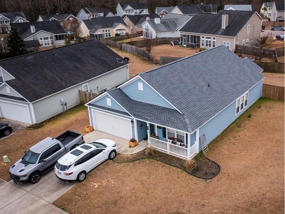 Capital City Roofing Image