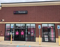 Exterior photo of T-Mobile Store at Novi Rd. & Crescent Blvd., Novi, MI