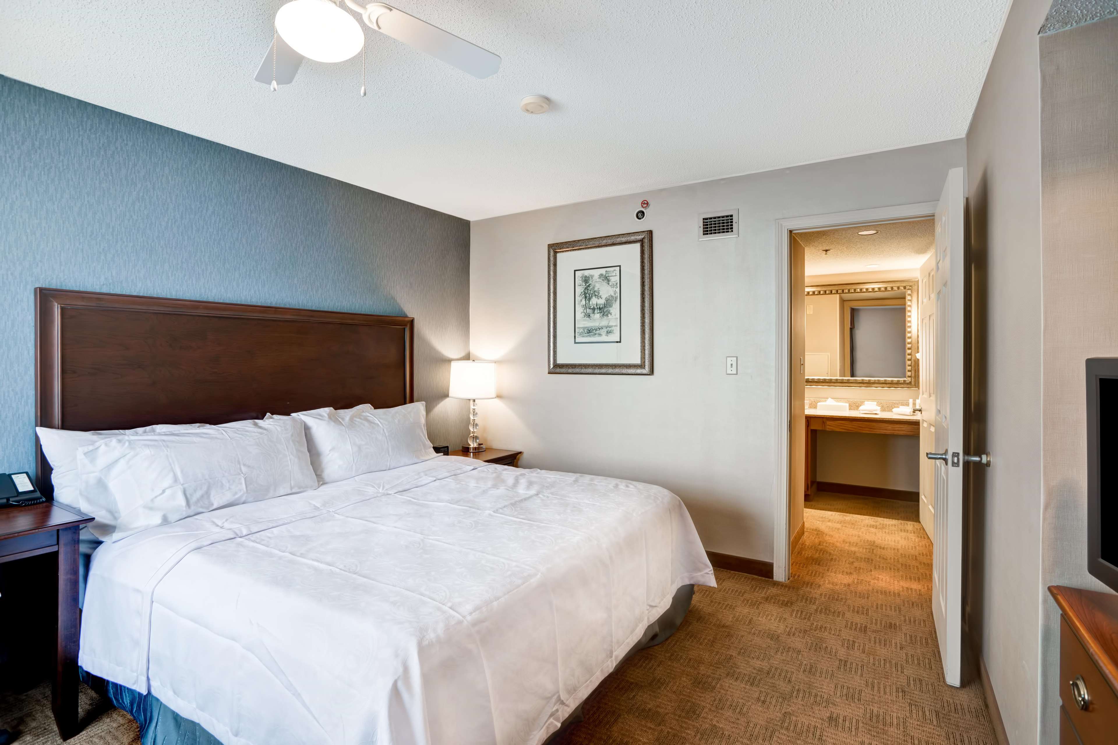 Homewood Suites by Hilton Hartford/Windsor Locks Photo