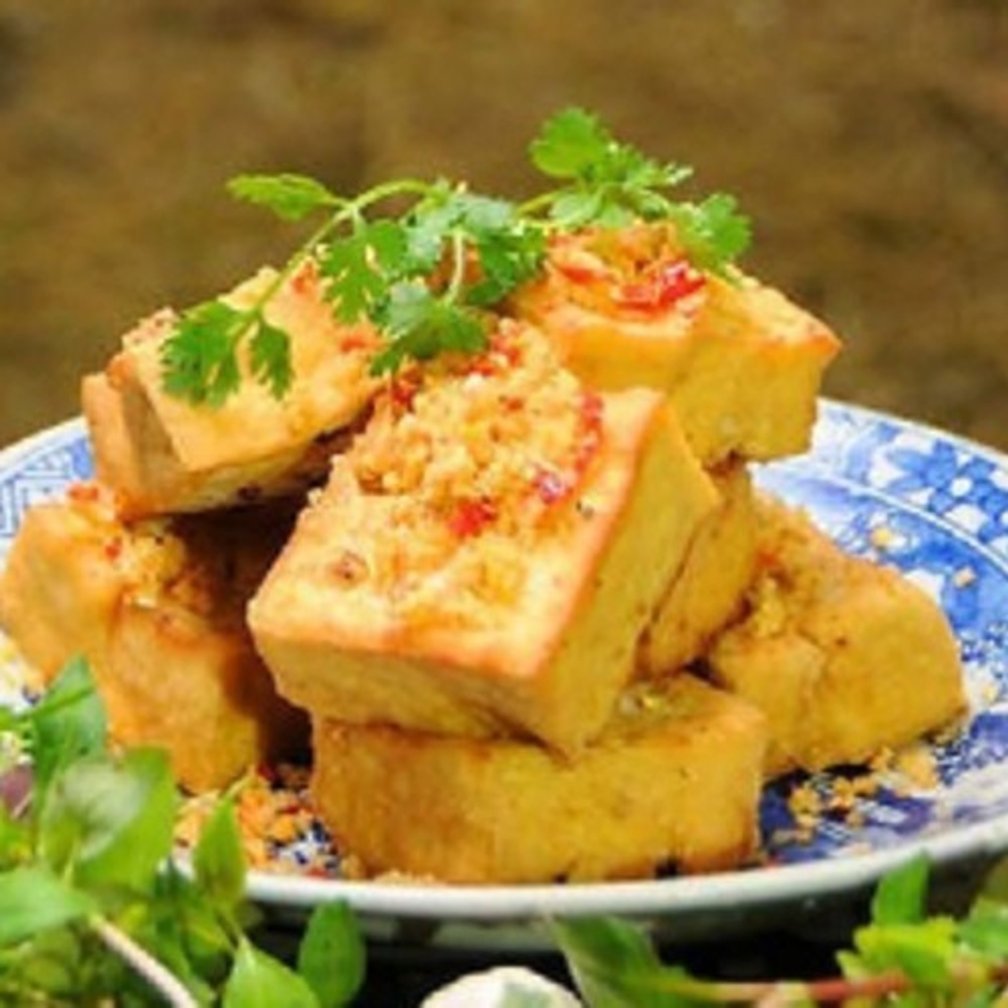 Đậu Hủ Sả Ớt / Fried Tofu with Lemongrass & Chili