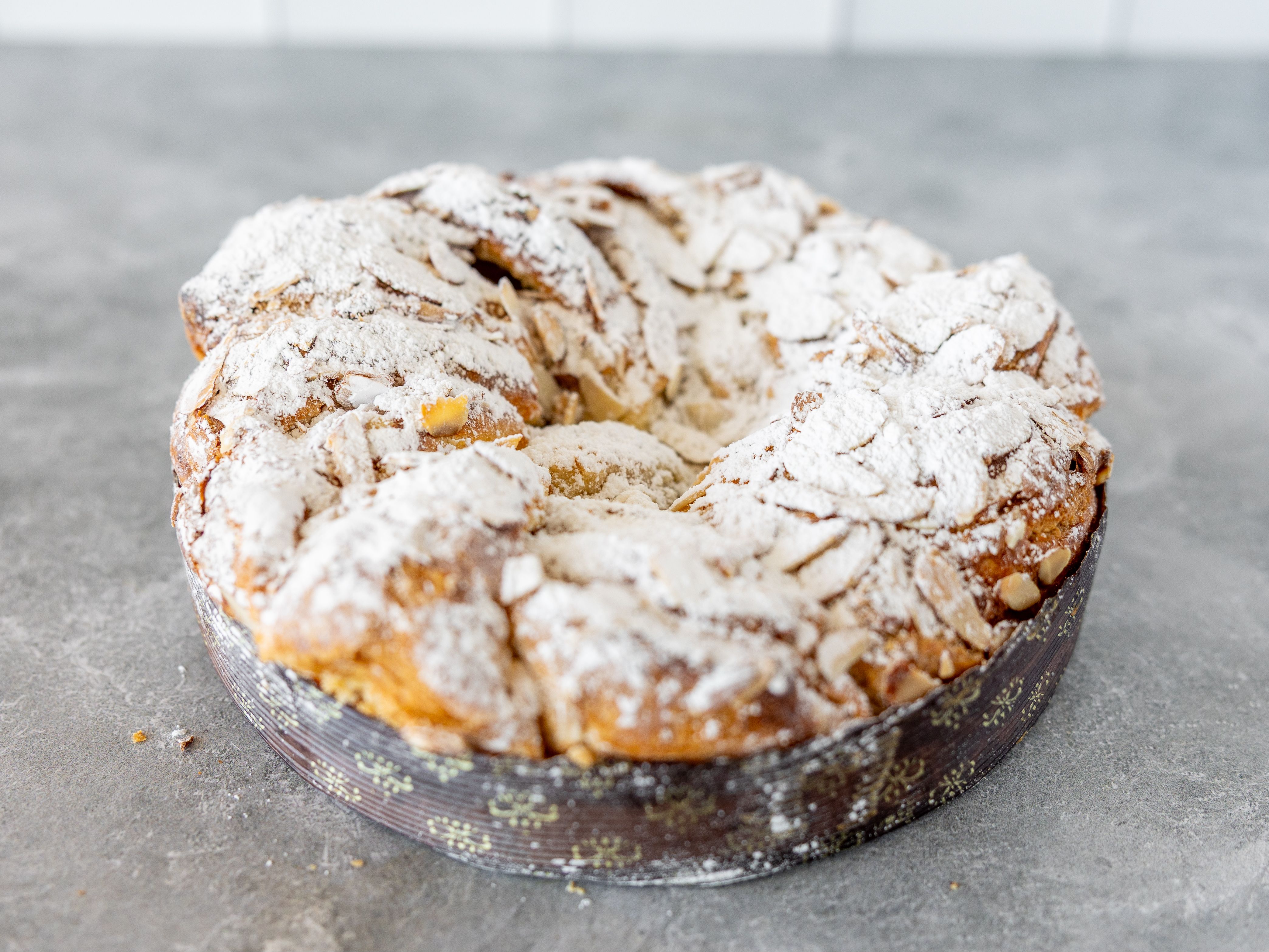 Almond Ring Cake