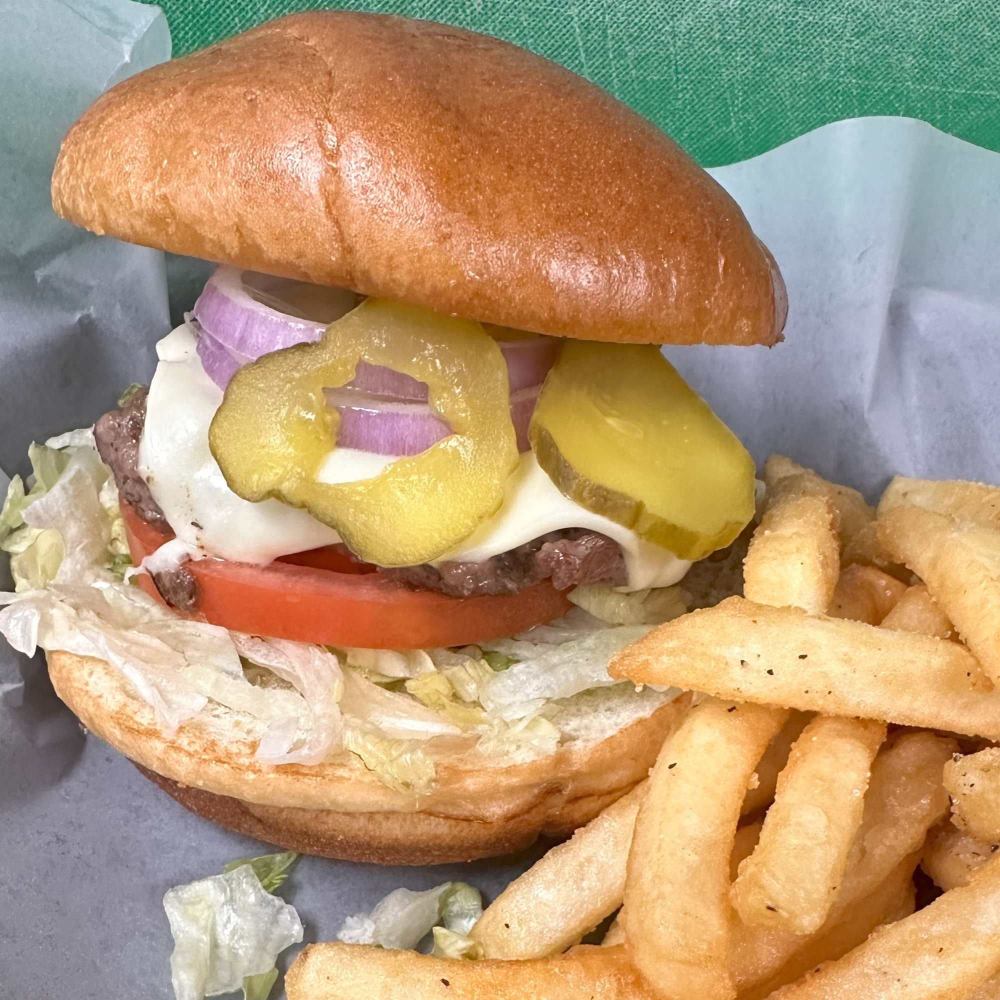 Classic Single Cheeseburger