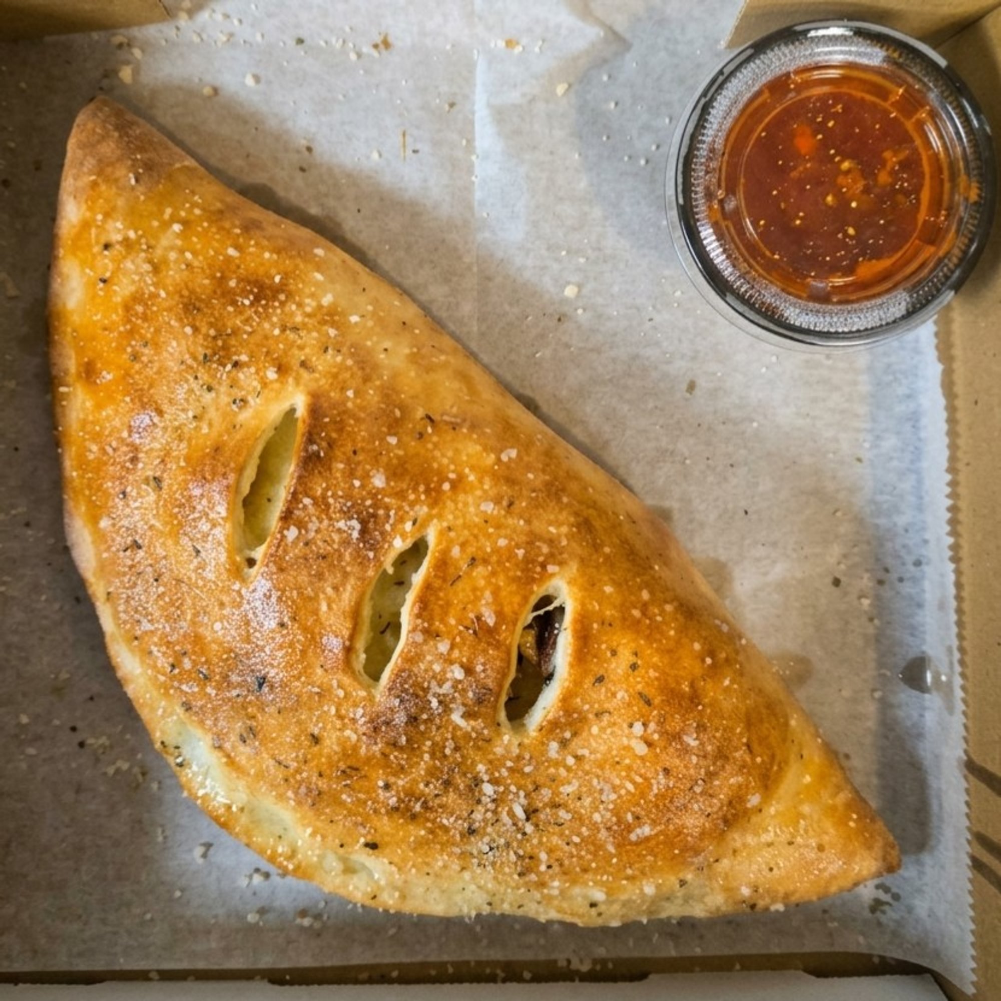 SMALL CLASSIC CALZONE