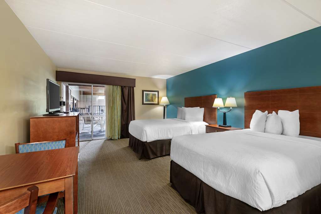 Best Western Plus Plattsburgh Image