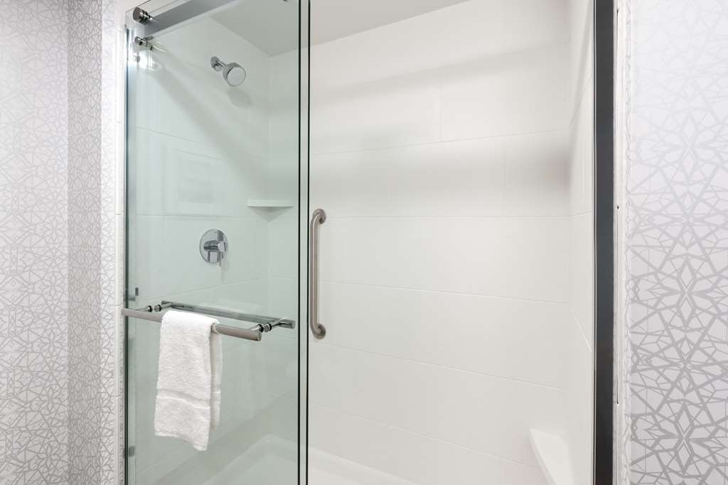 Hampton Inn Bellingham Airport Image