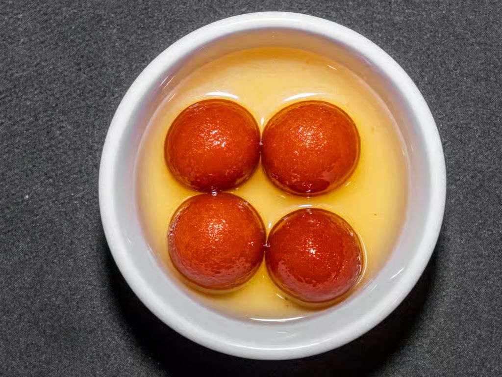 124.Gulab Jamun