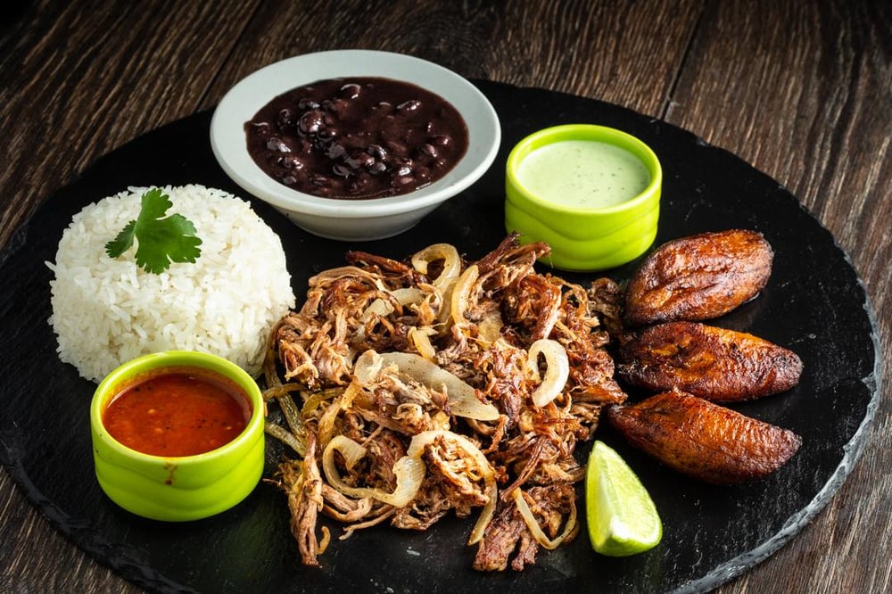 VACA FRITA PLATE