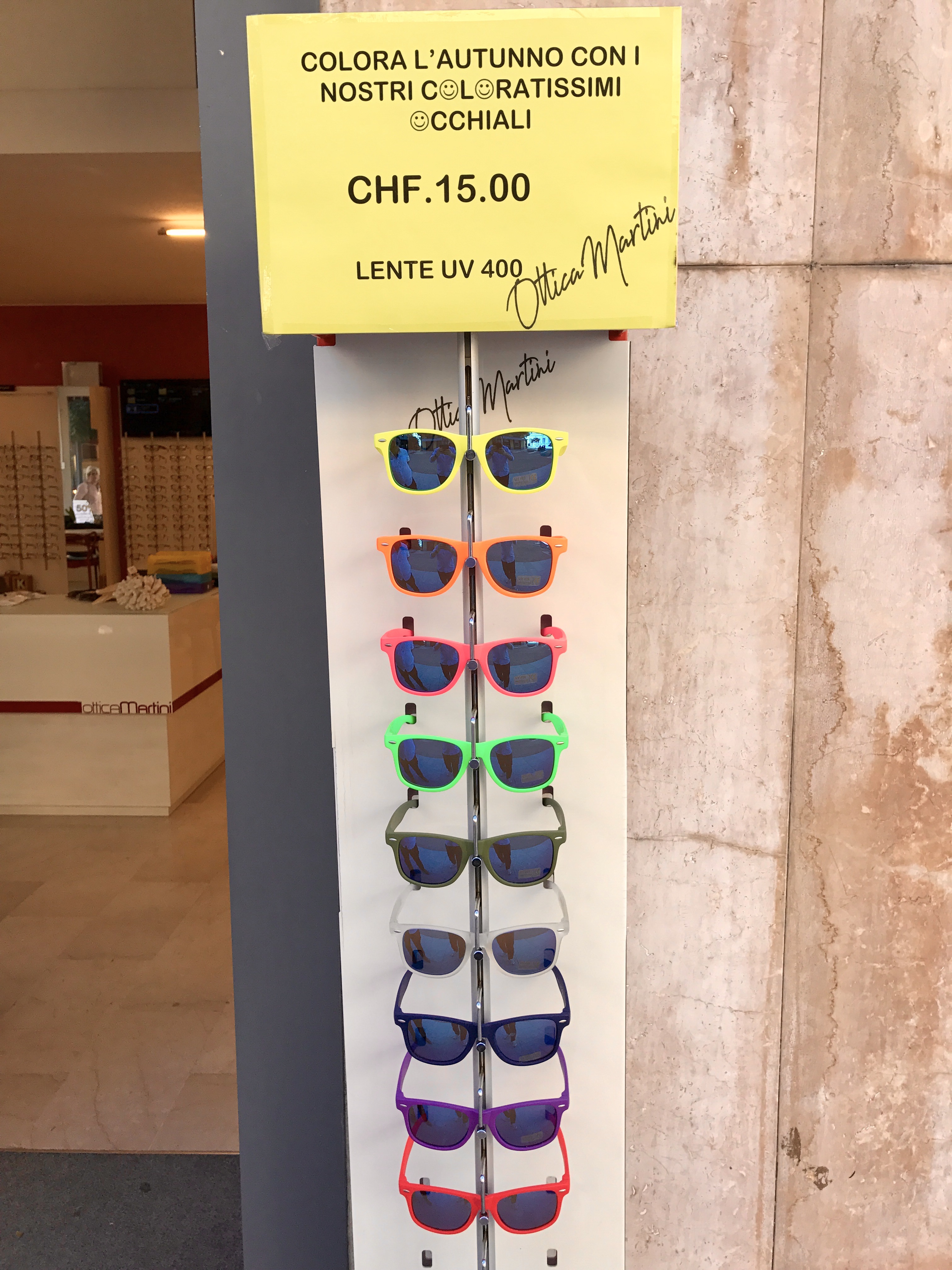 OTTICA MARTINI ..... COLORA IL TUO AUTUNNO CON I NOSTRI COLORATISSIMI OCCHIALI
