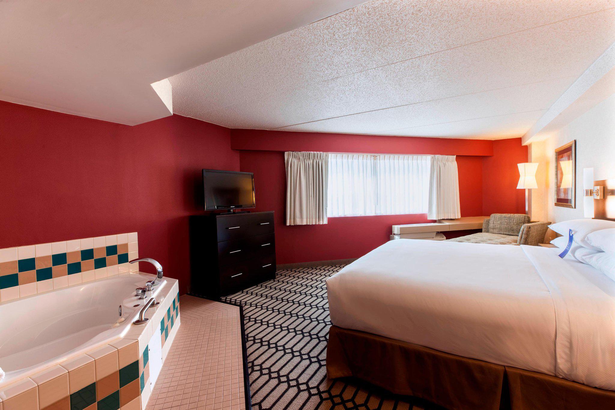 Delta Hotels by Marriott Fargo Photo