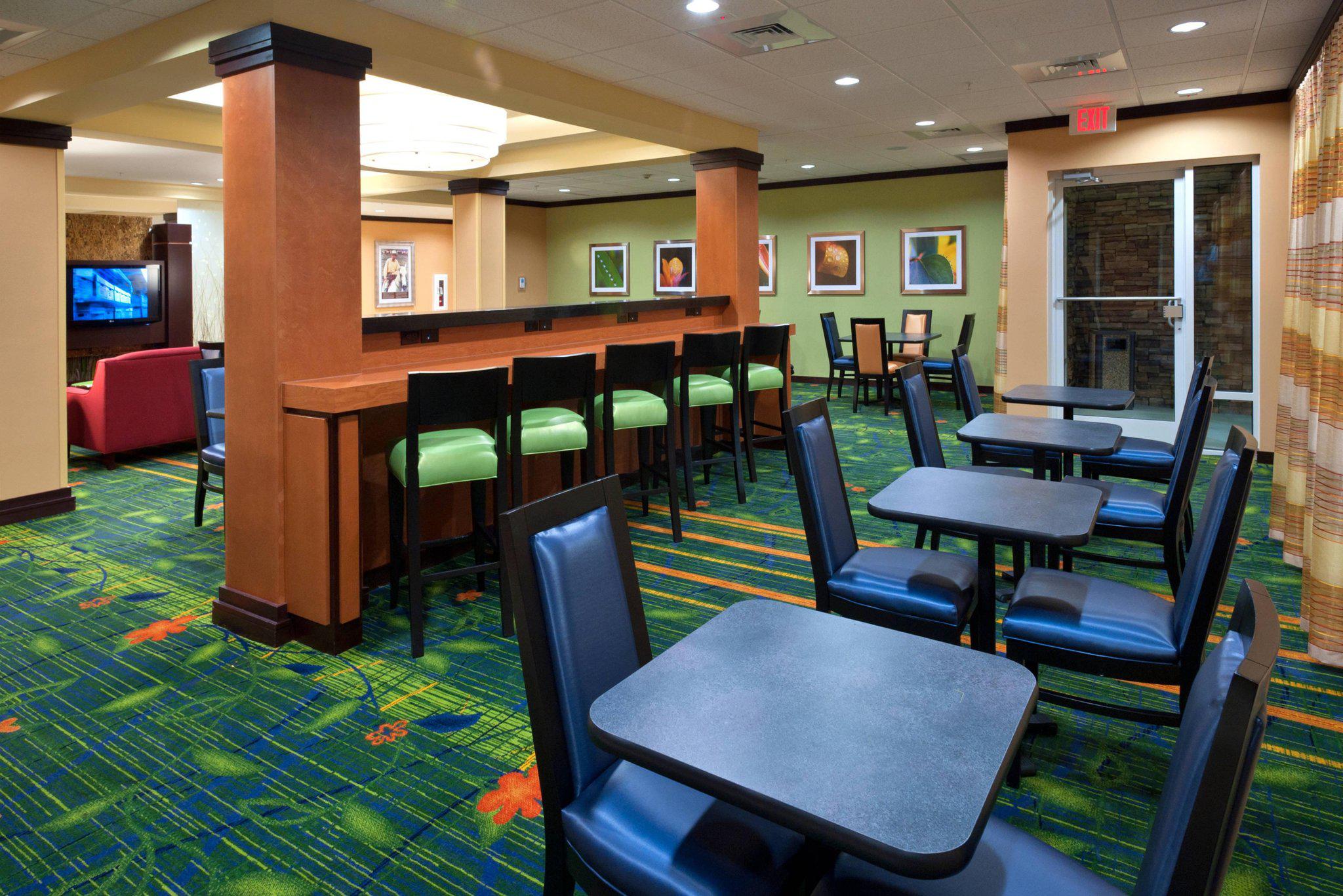 Fairfield Inn & Suites by Marriott Tallahassee Central Photo