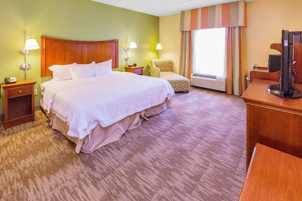 Images Hampton Inn & Suites Blairsville
