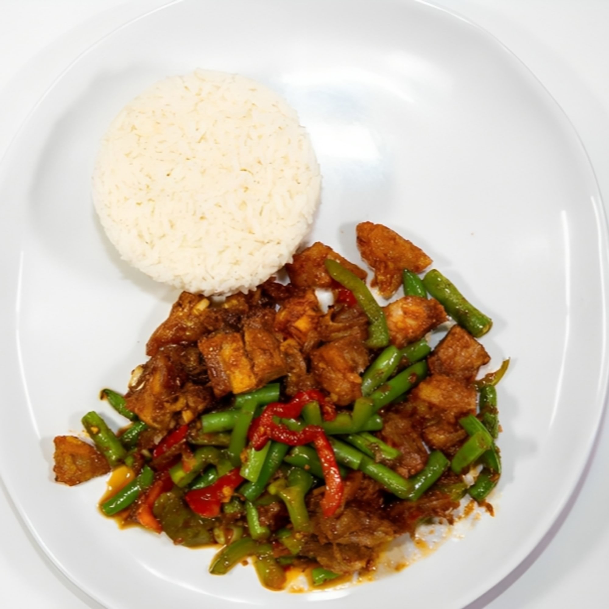 R2. Crispy Pork Belly Pad Prik Khing