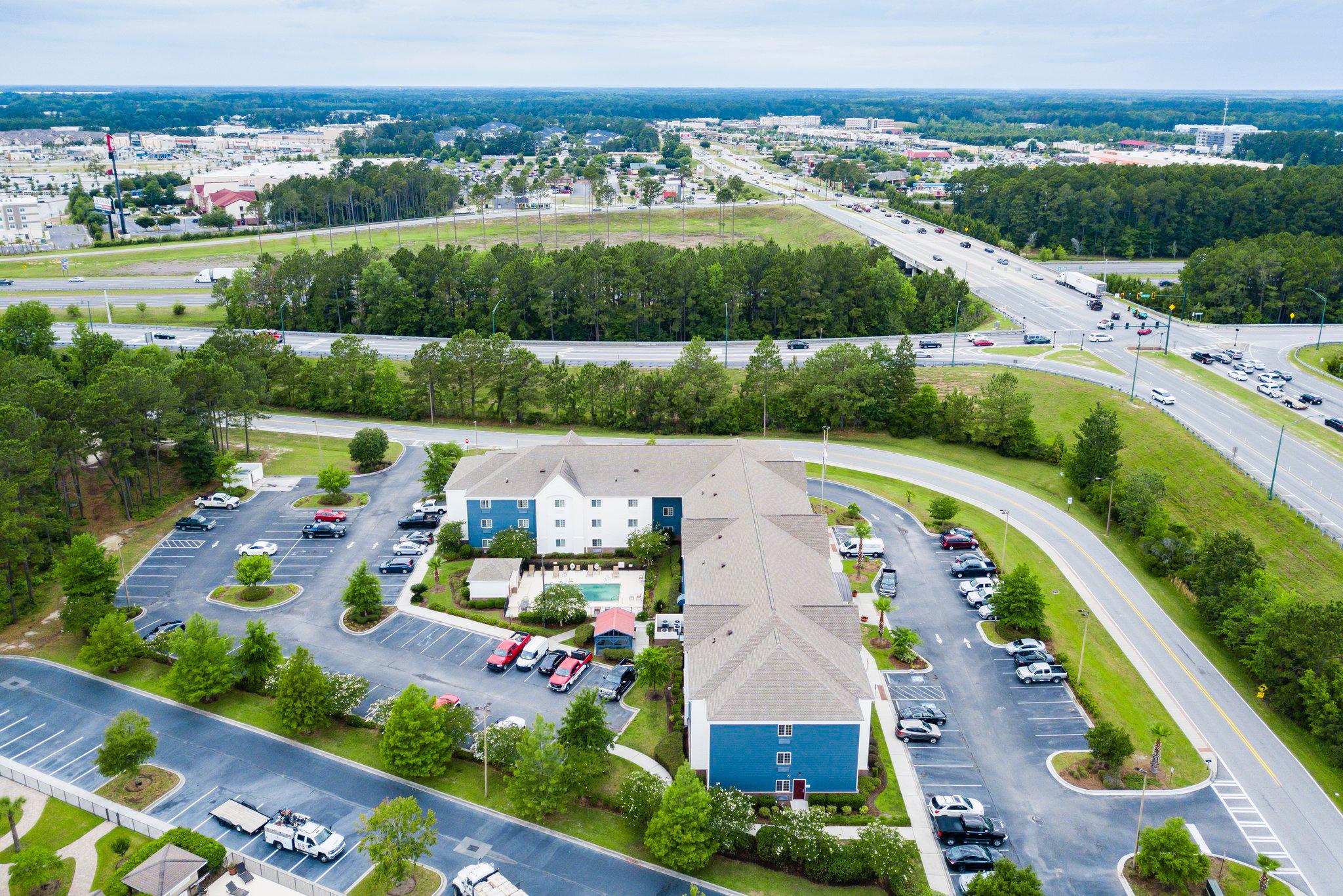 Candlewood Suites Savannah Airport Photo