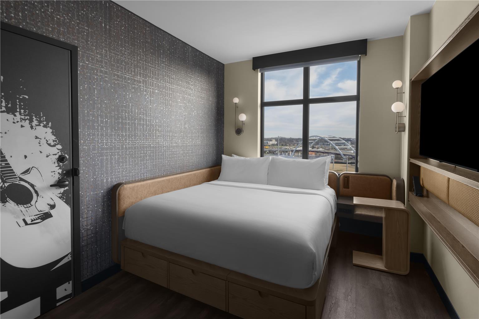 Motto by Hilton Nashville Downtown Image