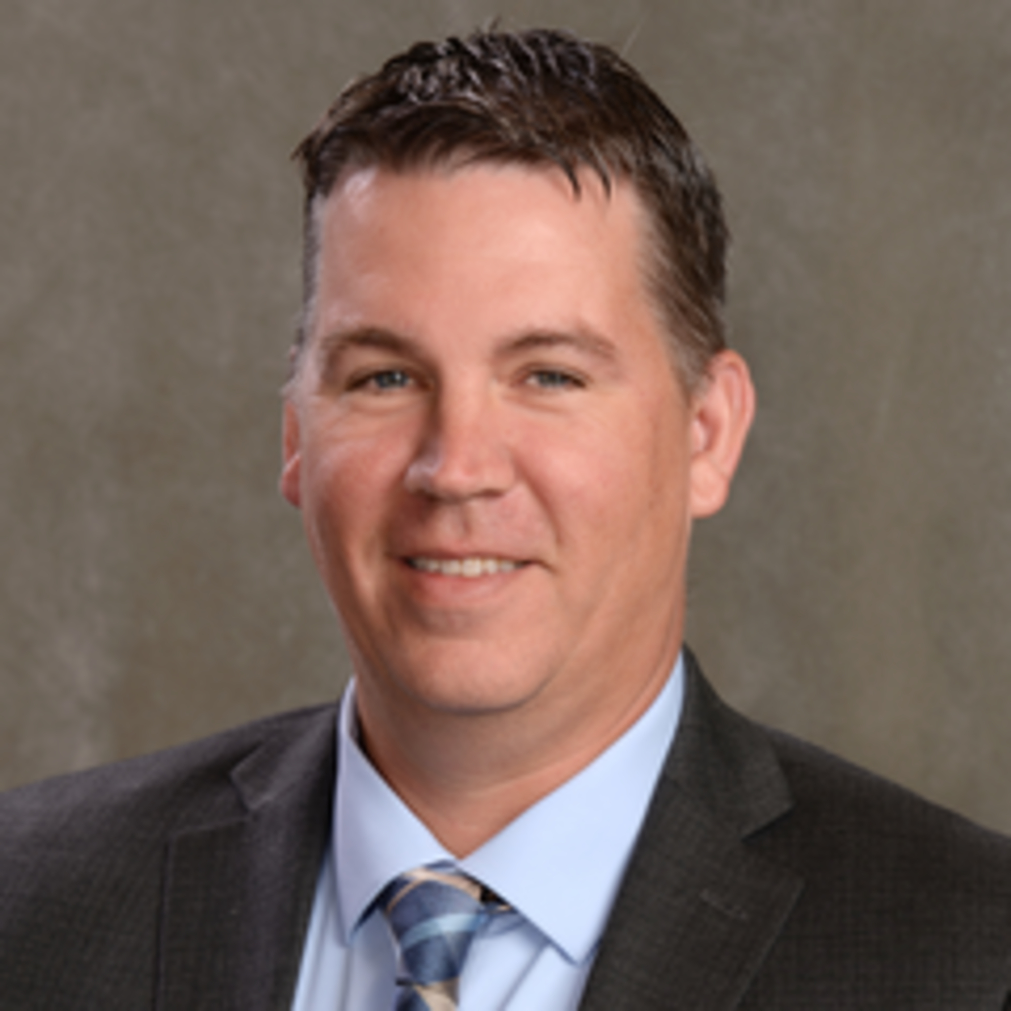 Edward Jones - Financial Advisor: Christopher Warnecke