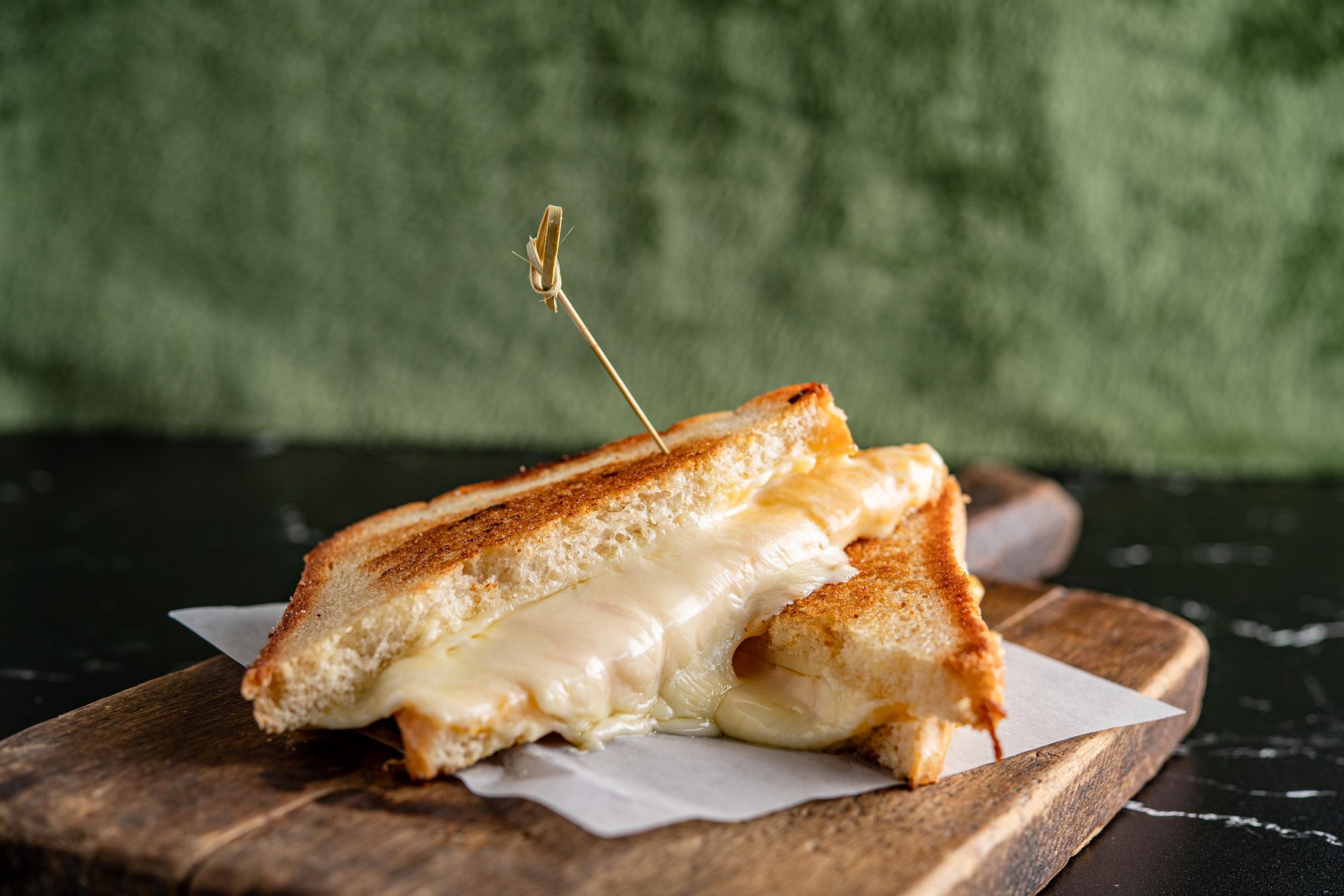 Gooey Cheesy Grilled Cheese