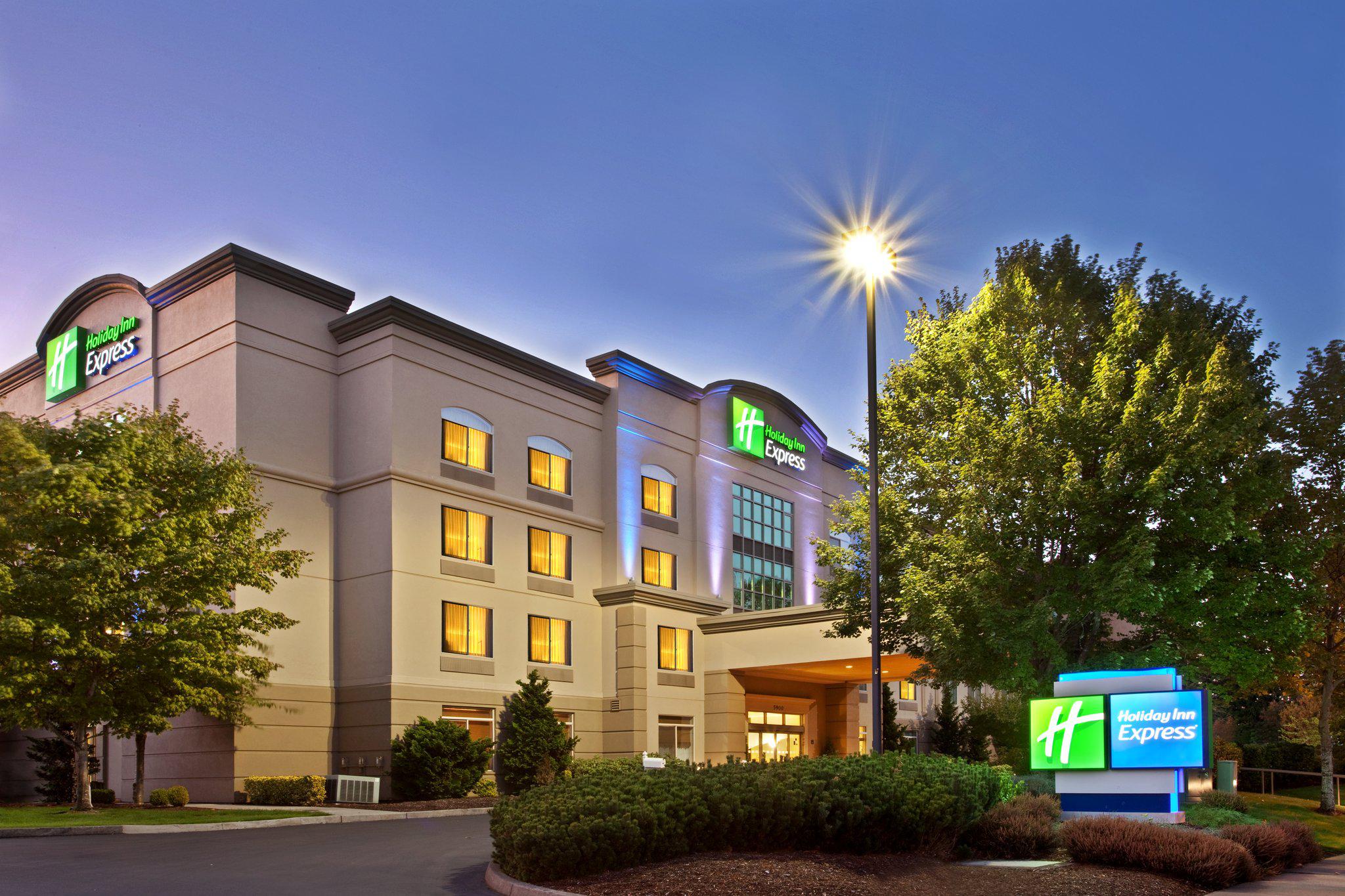 Holiday Inn Express Portland West/Hillsboro Photo