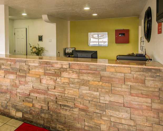 Images Econo Lodge East