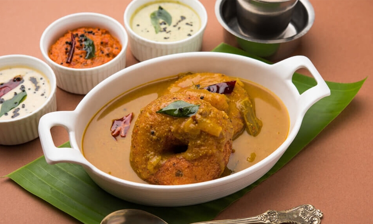 Sambar Vada - (2 pcs) 8am-12pm