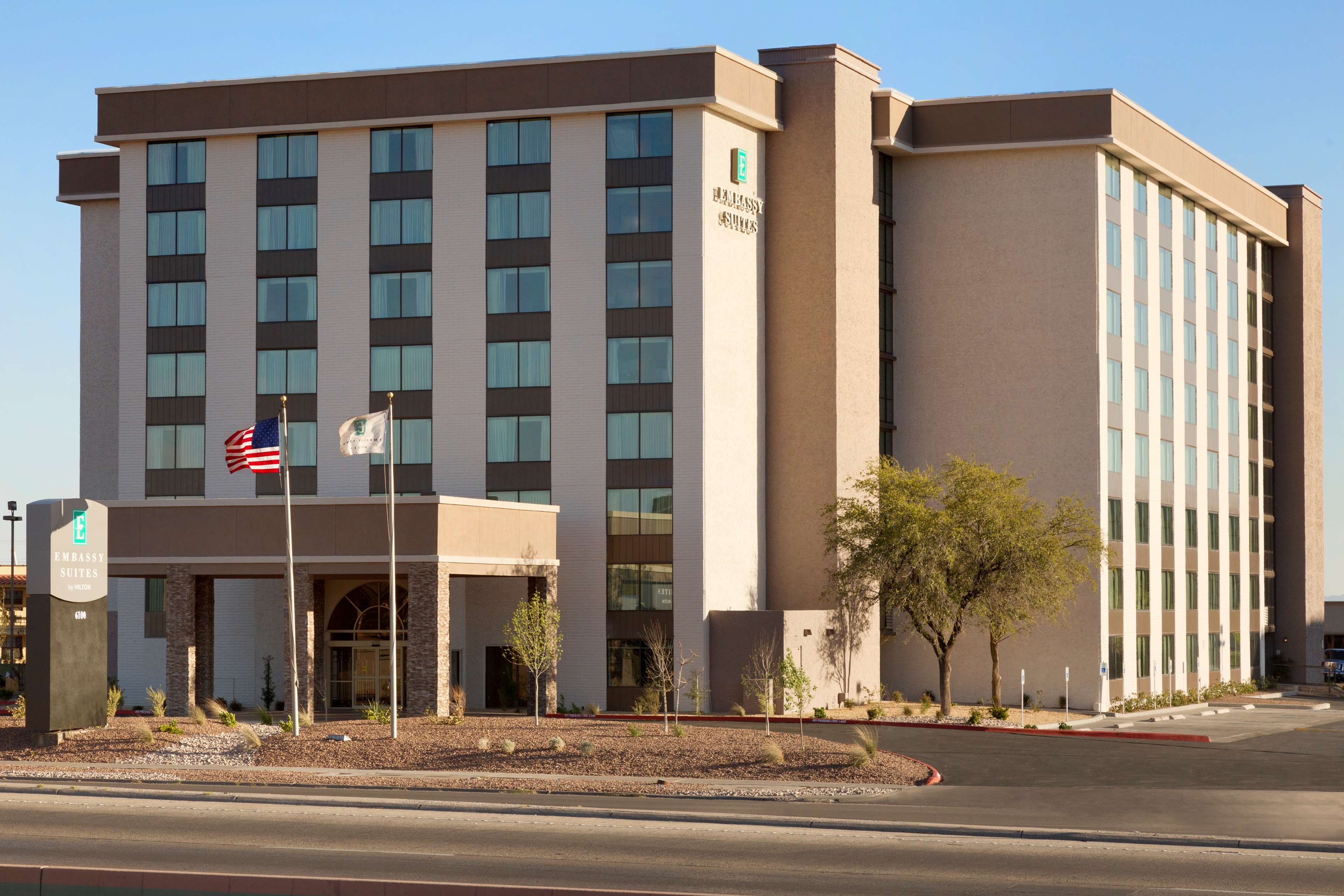 Embassy Suites by Hilton El Paso 6100 Gateway East El Paso, TX Hotels 